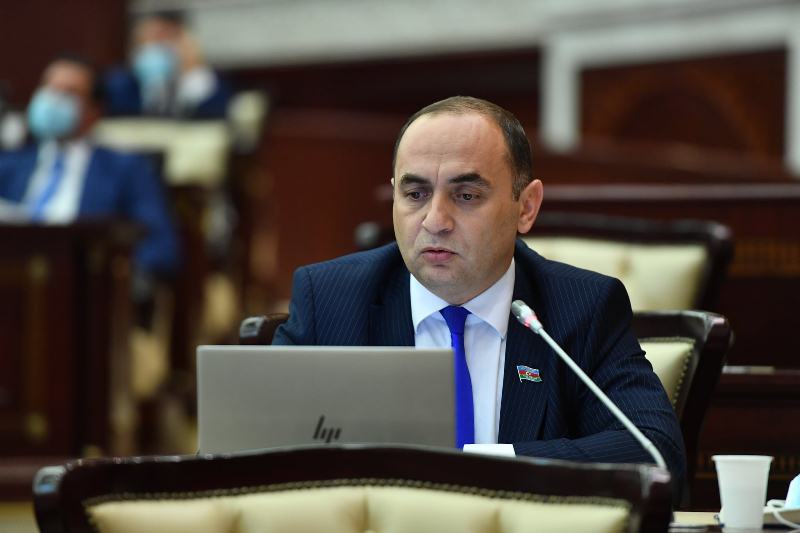 Azərbaycanda distant təhsil: mövcud vəziyyətin təhlili və perspektivlər