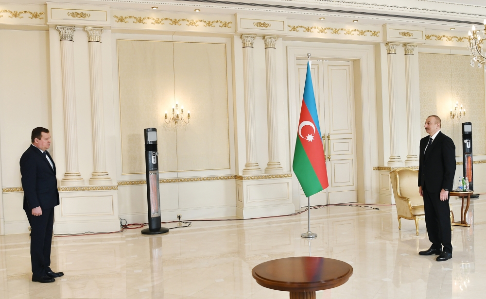 Prezident yeni səfirlərin etimadnaməsini qəbul etdi - FOTOLAR