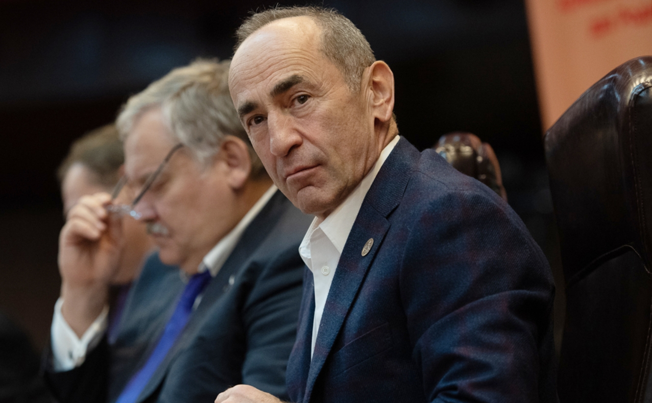 Koçaryanın məhkəməsi 1 həftə təxirə salındı 