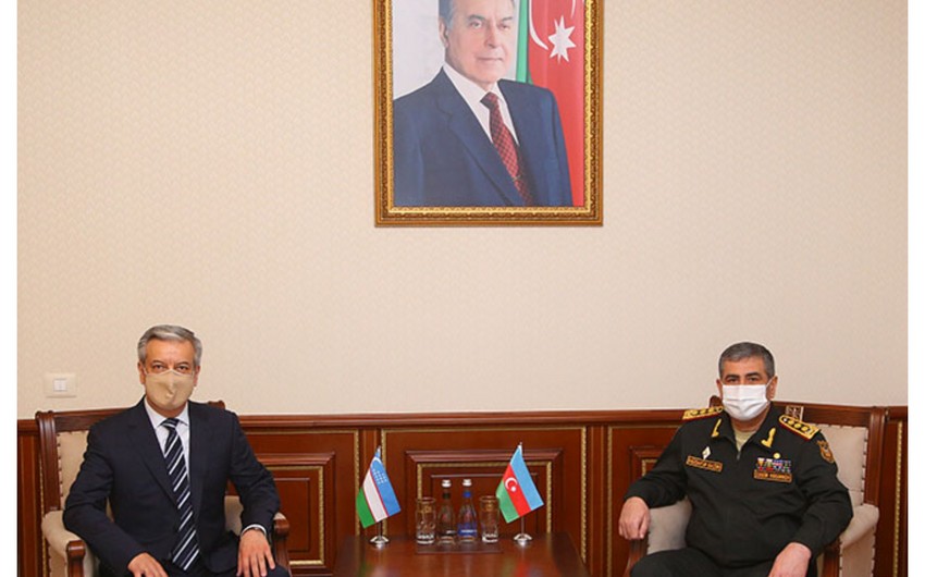 Zakir Həsənov Özbəkistan səfiri ilə görüşüb