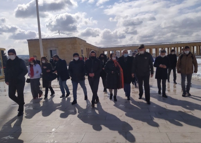 Azərbaycanlı jurnalistlər Atatürkün və Rəsulzadənin məzarını ziyarət etdilər 