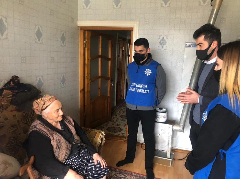 Gəncədə YAP gəncləri vaksinasiya ilə bağlı bu işləri görür