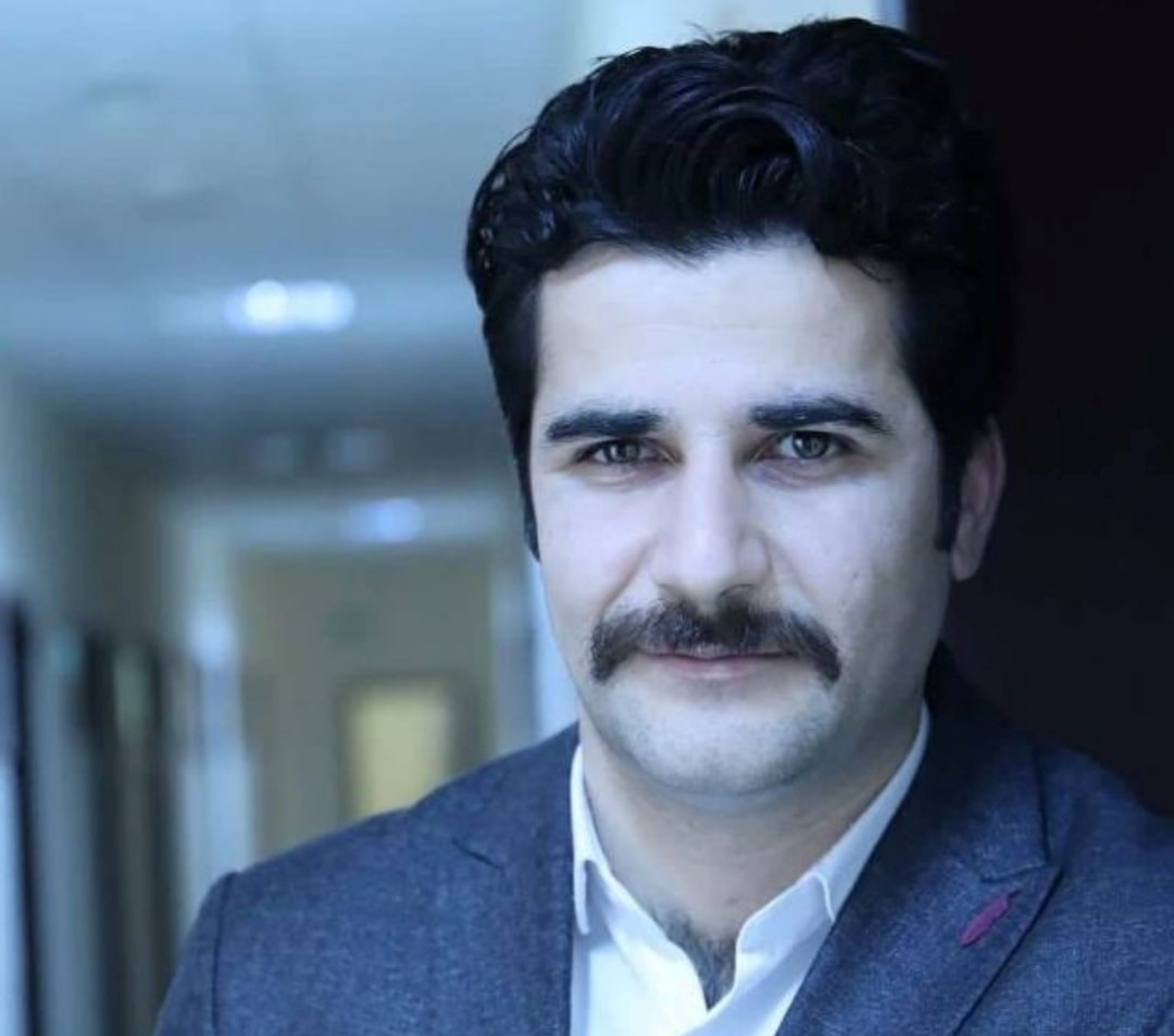 “Barmaq basmaq”dan “düymə sıxmağ”a gələn yol...