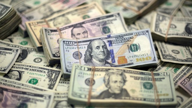 Dolların məzənnəsi sabit qaldı
