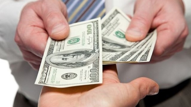 Dollar bu gün neçəyə satılır? - rəsmi məzənnə
