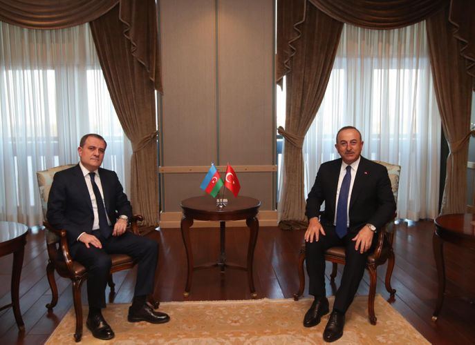 Azərbaycan və Türkiyə XİN rəhbərləri görüşüb