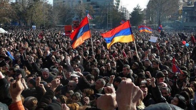 Ermənistan müxalifəti martın 3-nə mitinq təyin etdi