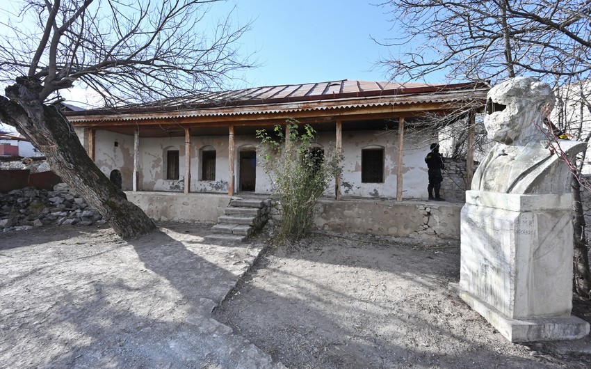 Nazir Bülbülün ev muzeyinin bərpasından DANIŞDI