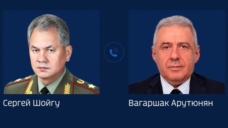 Rusiya və Ermənistan müdafiə nazirləri telefonla danışdı