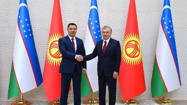 Özbəkistan və Qırğızıstan prezidentləri görüşdü