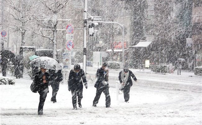 Qarlı hava sabah kəsiləcək 