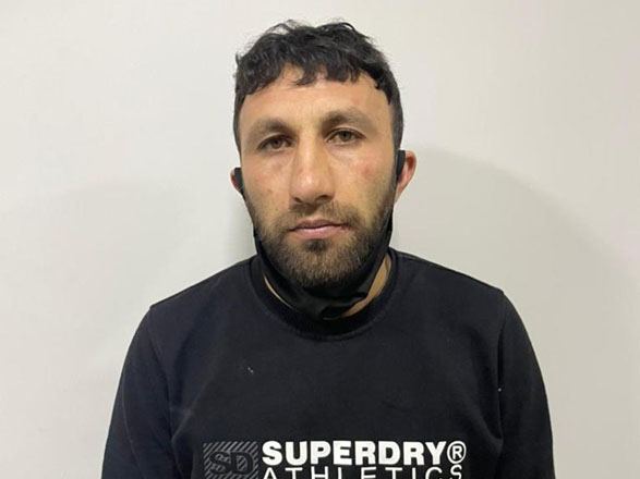Narkotik alverçisindən 2 kiloqram heroin götürüldü