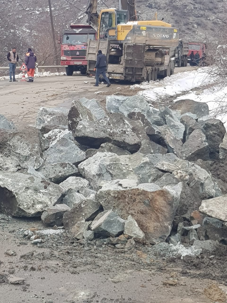 Gəncə-Daşkəsən yolu bağlandı - FOTOLAR
