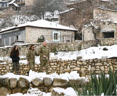 Prezidentin Qarabağ səfərindən videogörüntülər