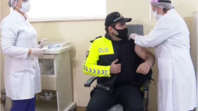 Polislərə vaksinin ikinci dozası vurulur