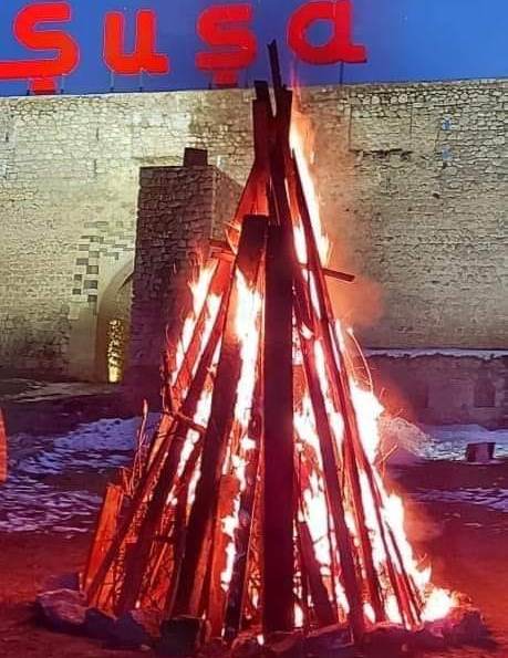 29 ildən sonra Şuşada bayram tonqalı - VİDEO