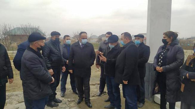 İcra başçısı Şəhidlər Xiyabanında aparılan işlərlə tanış olub - FOTOLAR