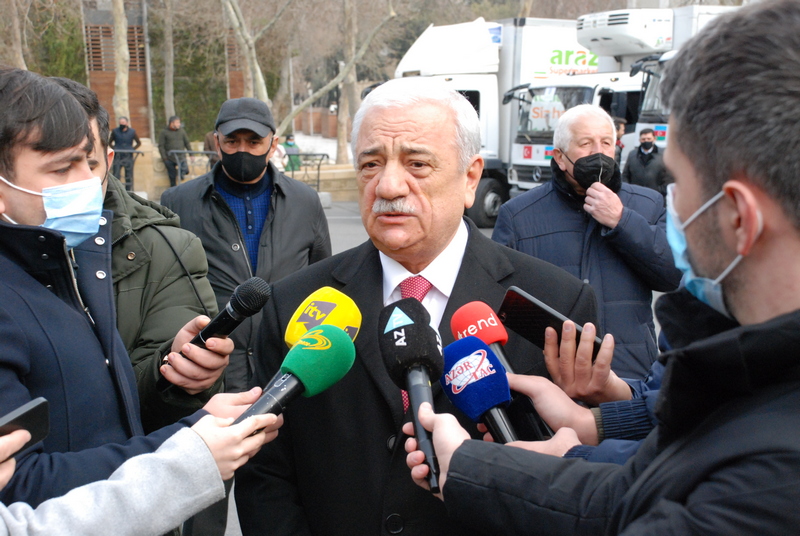 AHİK 3900 aztəminatlı ailəyə ərzaq sovqatı göndərdi