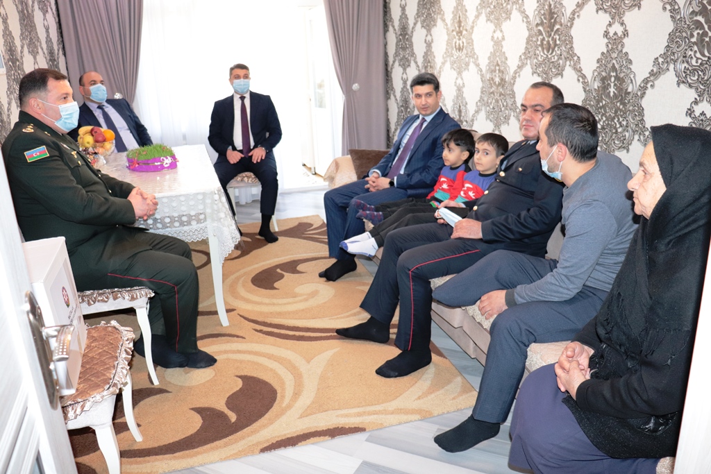 Naftalanda Şəhidlərinin ailələri və qazilər ziyarət edilib - FOTOLAR