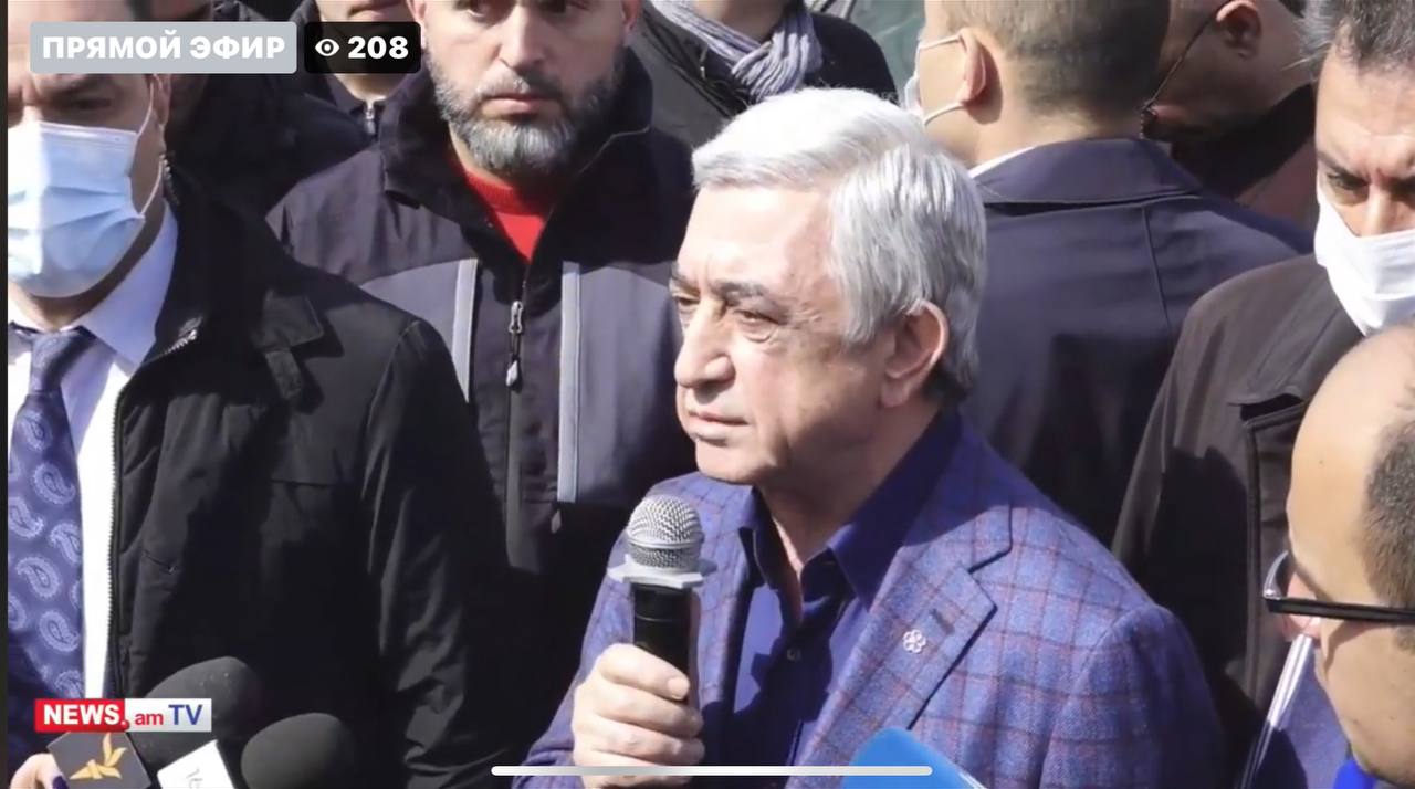 Serj Sarkisyan məhkəməyə gəldi, Qarabağdan DANIŞDI