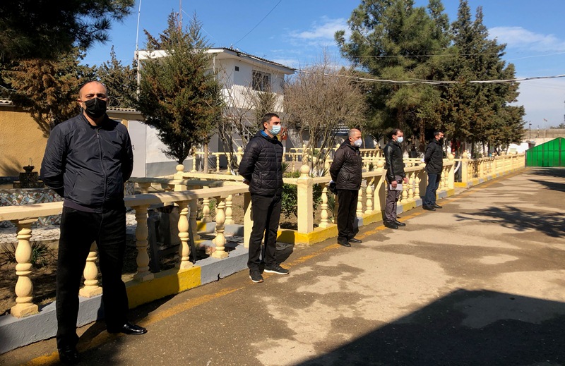 17 saylı müəssisədə 13 məhkum əfvə düşdü  