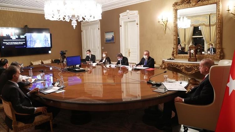 Ərdoğan Avropa Komissiyasının Prezidenti ilə görüşdü