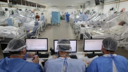 Nigeriyada koronavirusa qarşı iki peyvənd hazırlandı 
