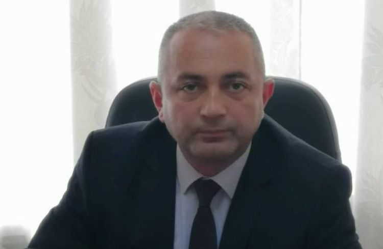 Mətbuat katibi 18 ildir işlədiyi yerdən çıxdı