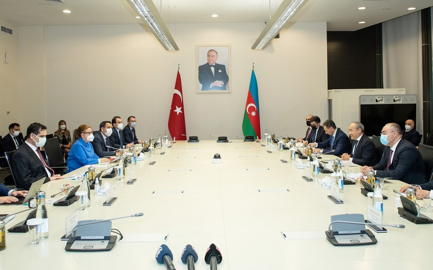 Azərbaycan-Türkiyə ticari-iqtisadi əlaqələri müzakirə edildi - FOTOLAR