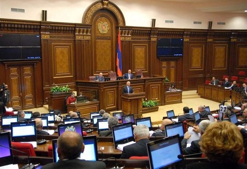 Ermənistan proporsional seçki sisteminə keçdi