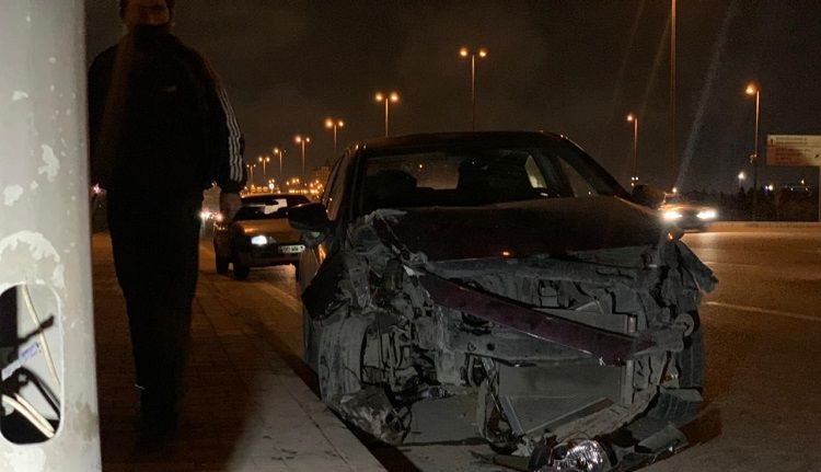 Paytaxtda sürücü yuxulayaraq qəza törətdi - FOTO
