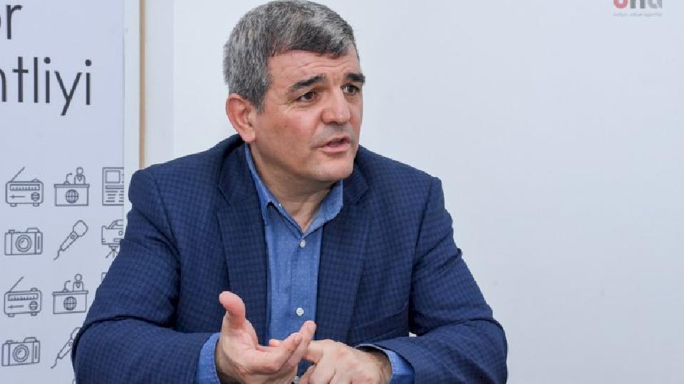 Deputatdan nazirin fəaliyyətinə ETİRAZ: “Yerlərdən narazılıq gəlir”