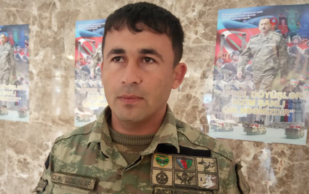 “Bayrağımızı öpərək sinəmə qoyub döyüşə getdim” - Lələtəpəyə bayraq sancan əsgər
