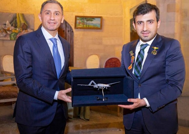 Rəşad Nəbiyev Selçuk Bayraktarla görüşdü
