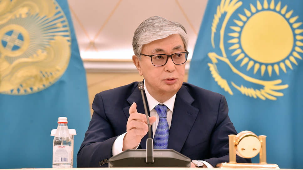 Qazaxıstan prezidenti Rusiya vaksinini SEÇDİ