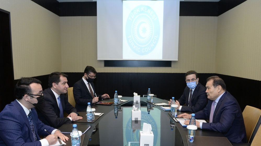 Prezidentinin köməkçisi Türk Şurasının Baş katibi ilə görüşüb
