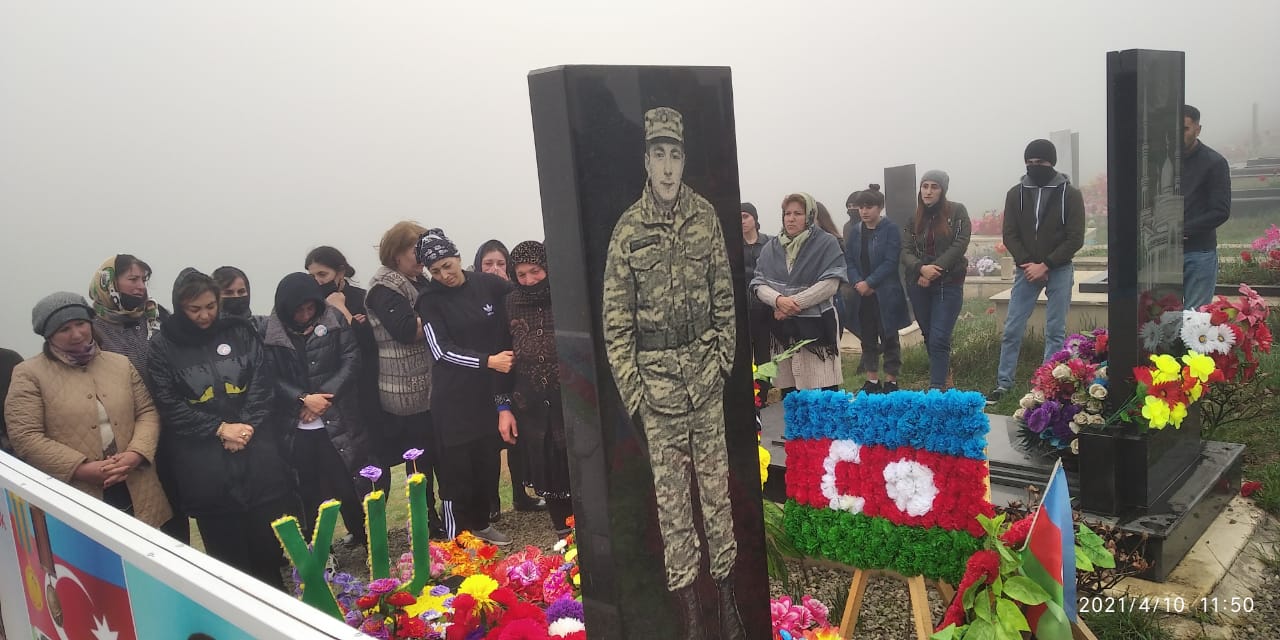 Şəhid Ümid Xəncəlovun 27 yaşı məzarı başında qeyd olunub - FOTOLAR 