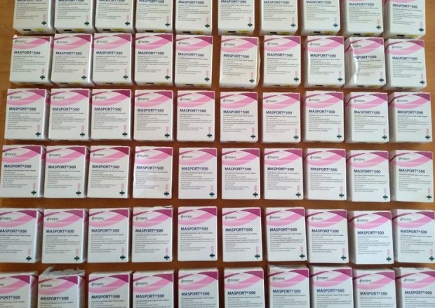 Gömrükçülər yük maşınında kosmetik preparatlar tapdı