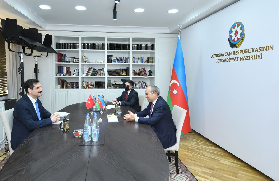 Mikayıl Cabbarov Erkan Özoralla görüşüb