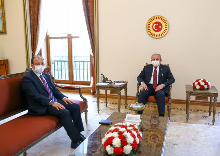 Şentop Türkiyənin Azərbaycandakı yeni səfiri ilə görüşüb
