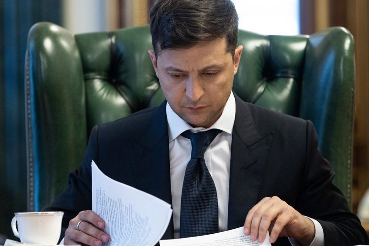 Zelenski ukraynalılara istirahət üçün Türkiyəyə getməyi məsləhət gördü