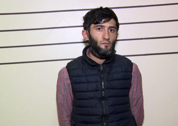 Kanalzasiya qapaqlarını oğurladığı üçün saxlanıldı, üzərindən narkotik çıxdı - VİDEO