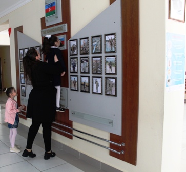 Naftalanda “Tarix yazan məzunlarımız” xatirə lövhəsinin açılışı olub - Fotolar