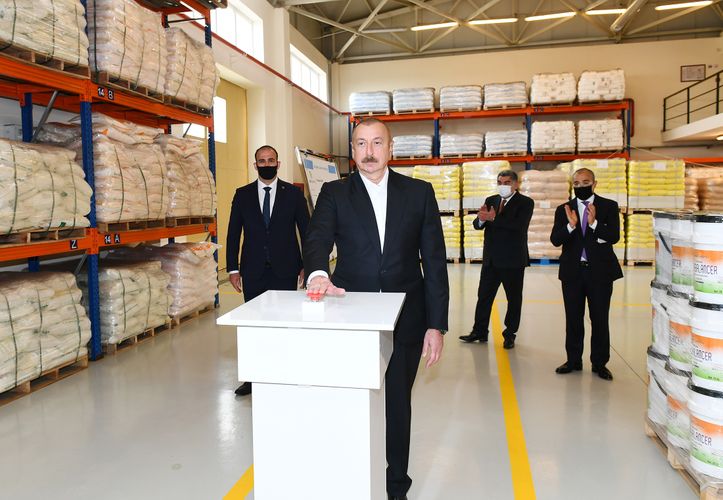 İlham Əliyev Hacıqabul Sənaye Məhəlləsinin açılışını etdi - YENİLƏNİB