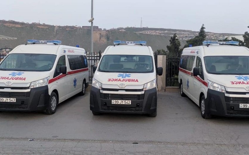 BMT Səhiyyə Nazirliyinə 3 təcili yardım maşını hədiyyə etdi