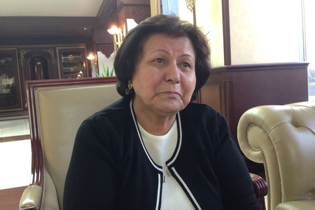 Sabiq deputat babasının Şuşadakı məzarını bərpa etdirəcək - FOTOLAR
