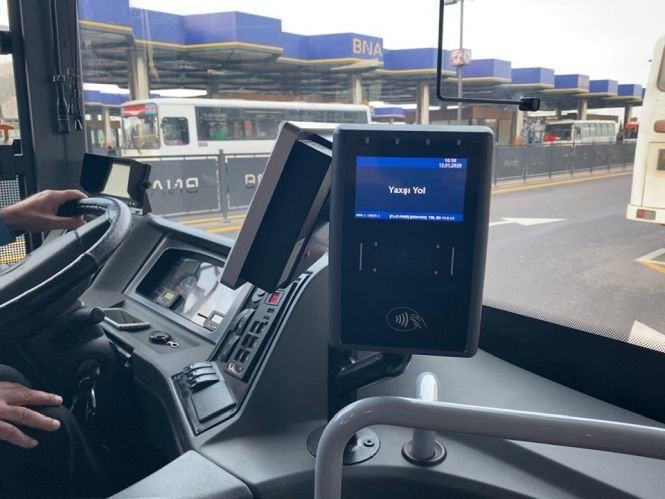 Daha bir avtobus “BakıKart”a keçdi