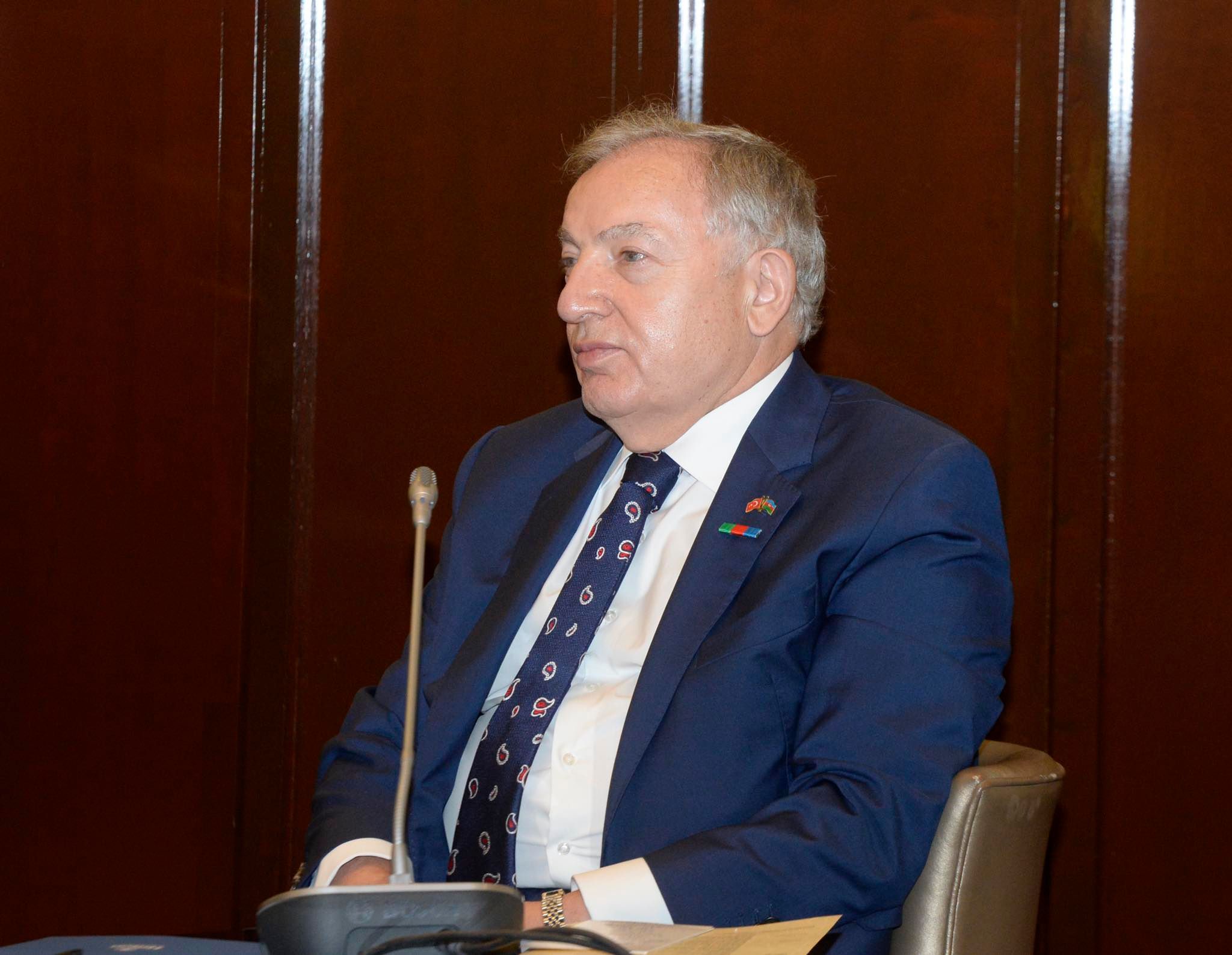Rəsmi Ankara daha radikal siyasi qərarlar verəcək - Hulusi Kılıç