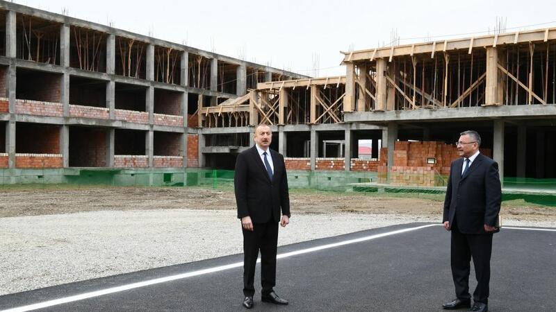 “Qaçqınkom” Bakıda daha 3 bina tikəcək