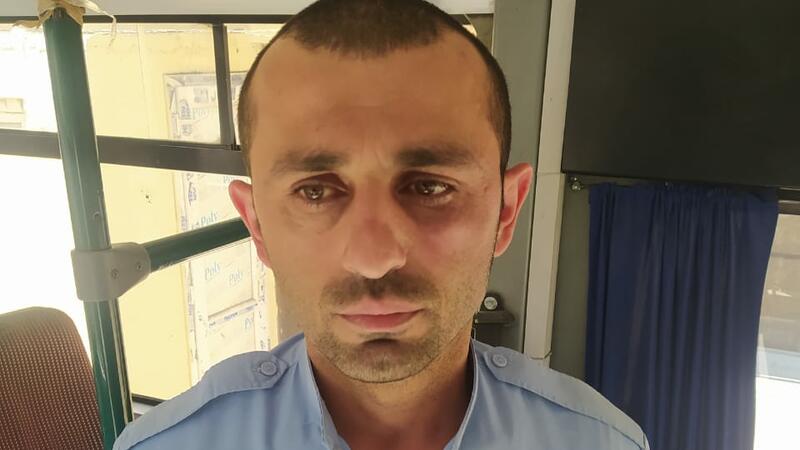 Xırdalanda sərnişin avtobus sürücüsünü döydü - VİDEO